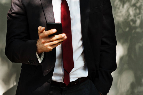 4 in 5 People Don’t Want to Call a Business That Only Has a Mobile Number