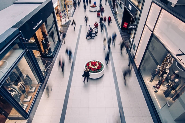 How the Right In Store Music Raises Morale and Inspires More Purchasing
