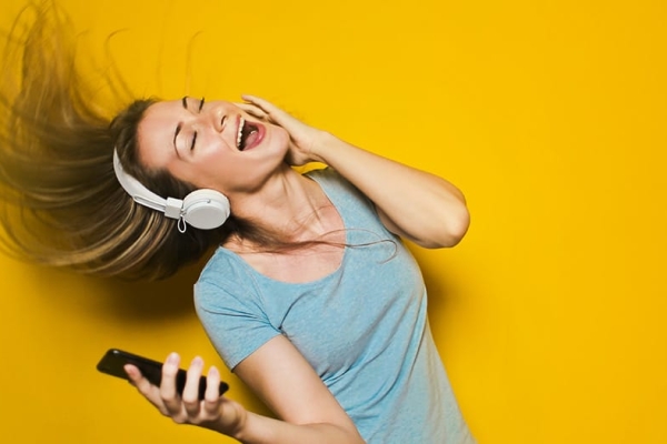 What is it with Music The Science of Keeping Clients Engaged